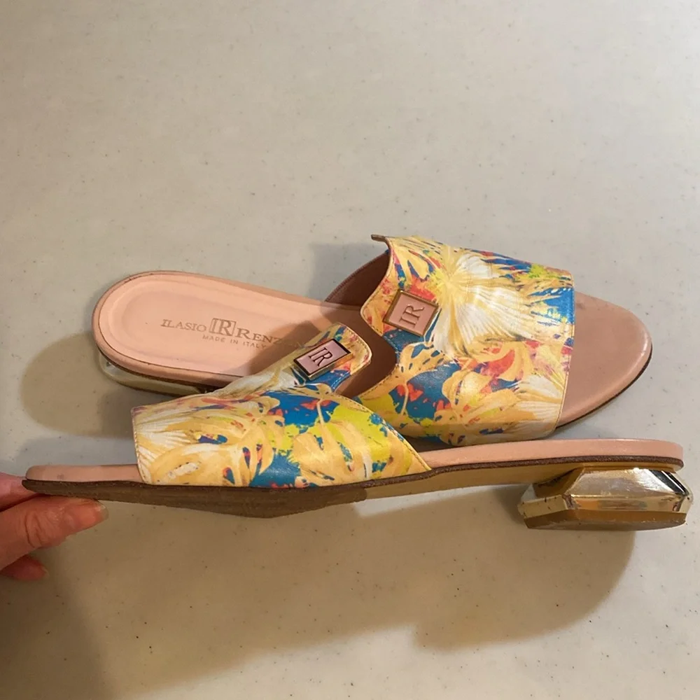 Sandals Renzoni, 100% Leather, size 10